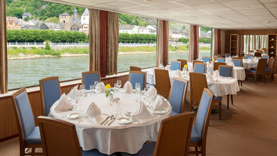 Panorama-Restaurant auf der MS Rhein Symphonie